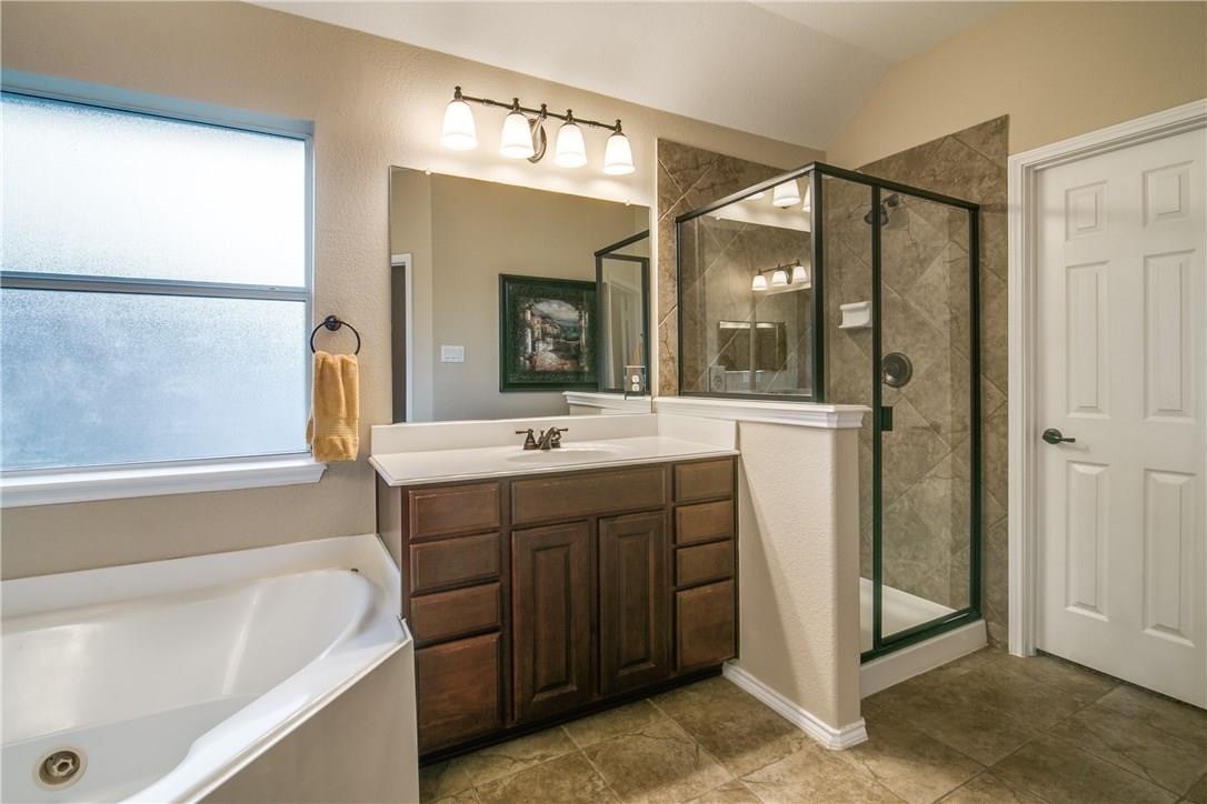 1327 Canyon Creek Road Wylie TX 75098