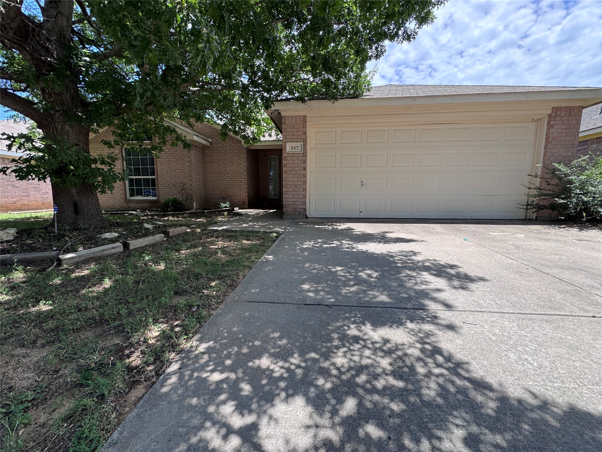 517 Birch Street Crowley TX 76036