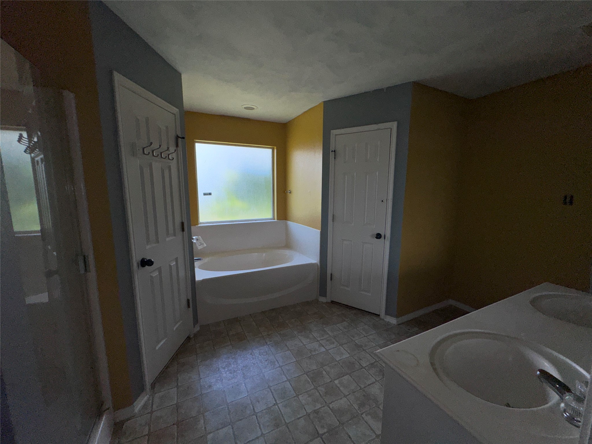 517 Birch Street Crowley TX 76036