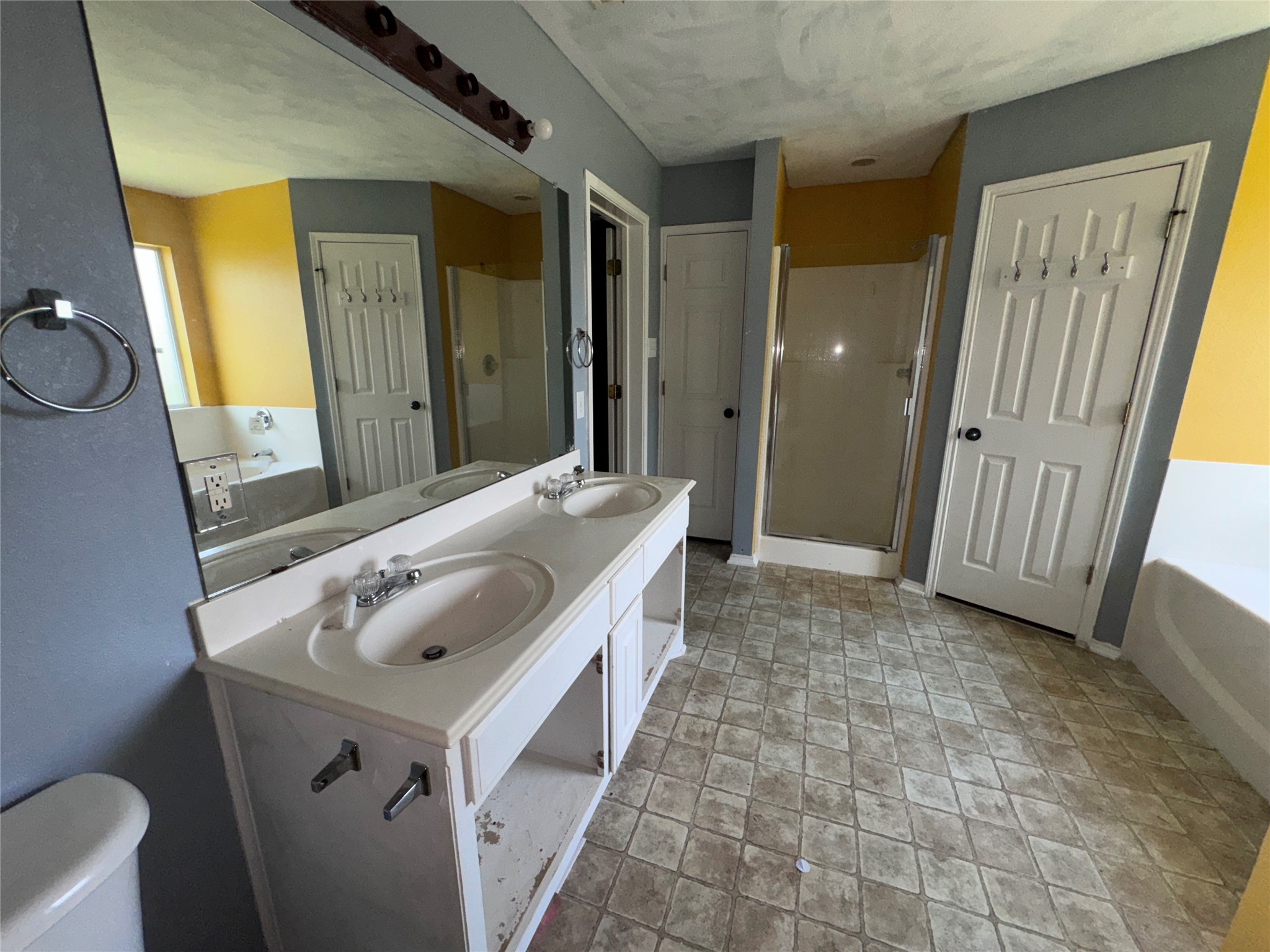 517 Birch Street Crowley TX 76036