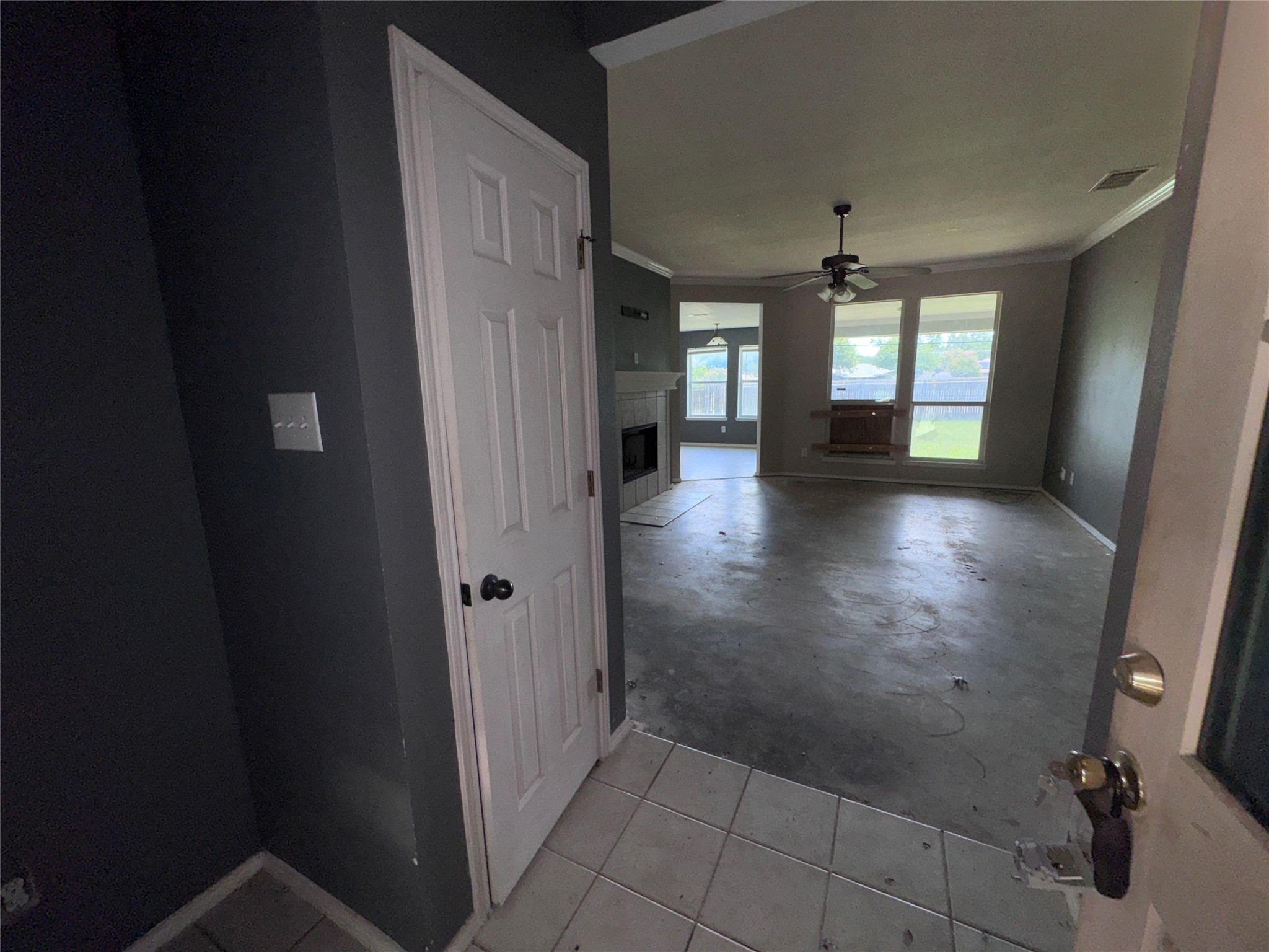 517 Birch Street Crowley TX 76036