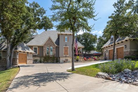 3927 Laramie Drive Granbury TX 76049