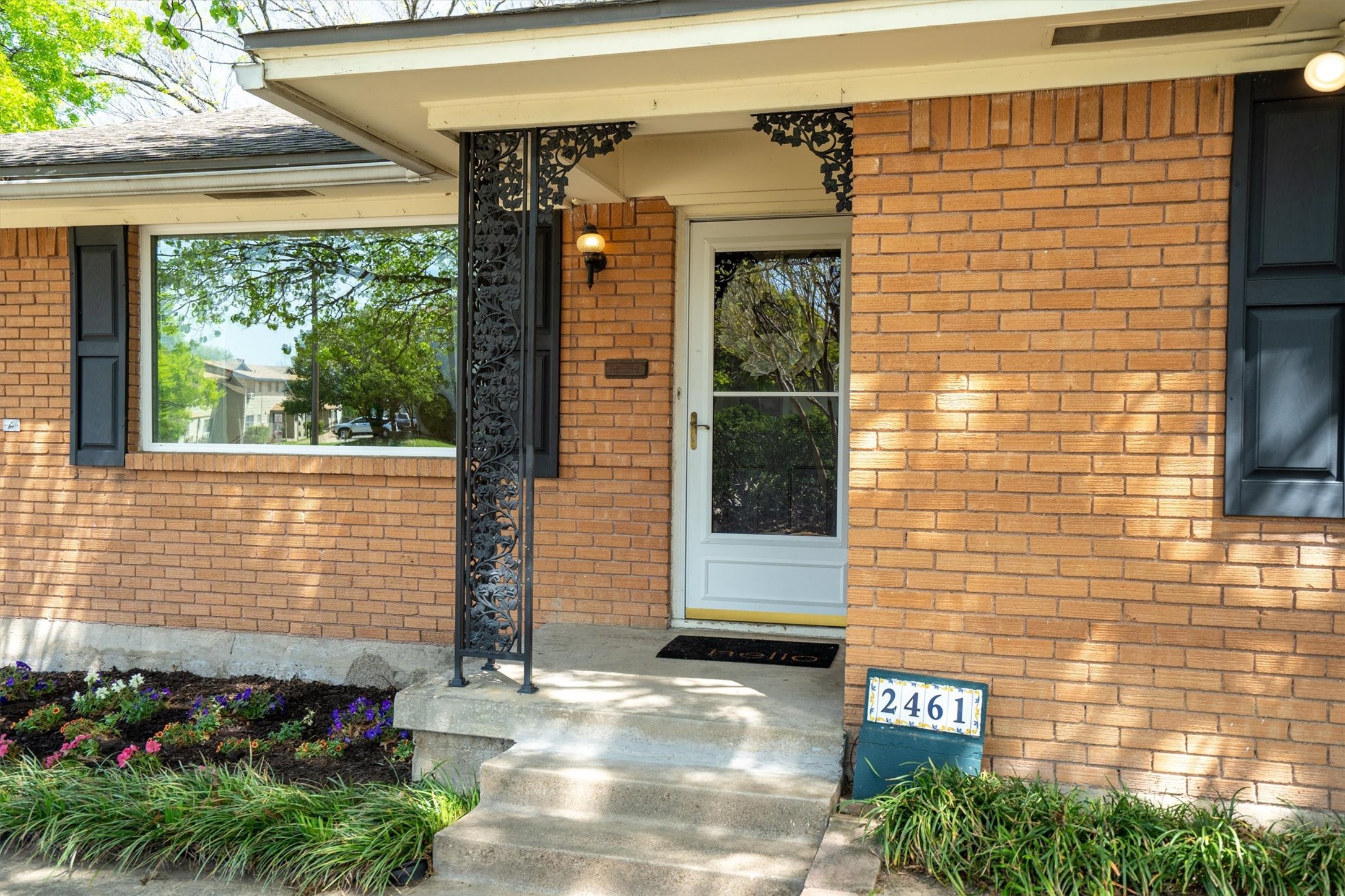 2461 Highland Road Dallas TX 75228
