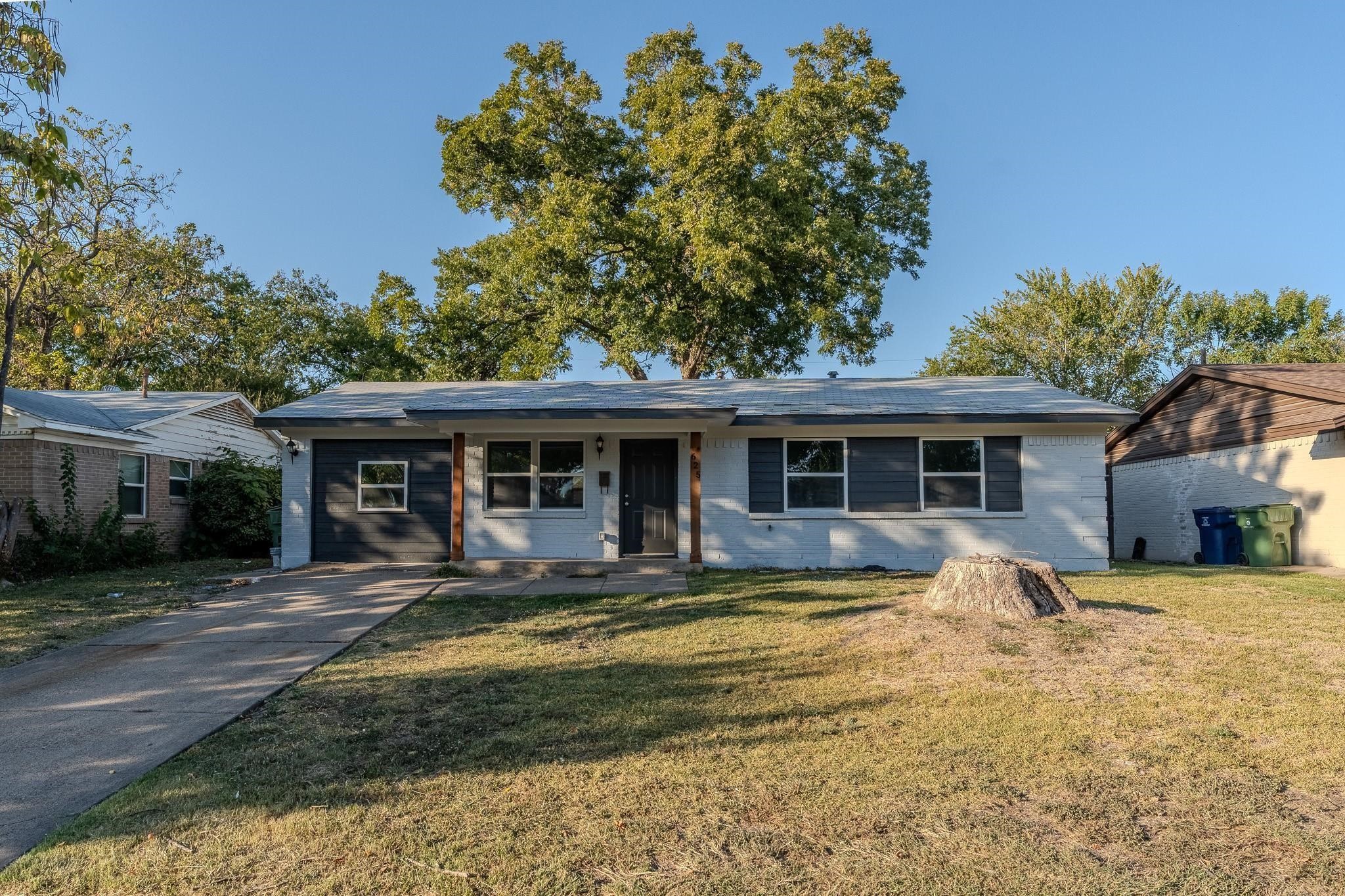 625 Pleasant Valley Road Garland TX 75040