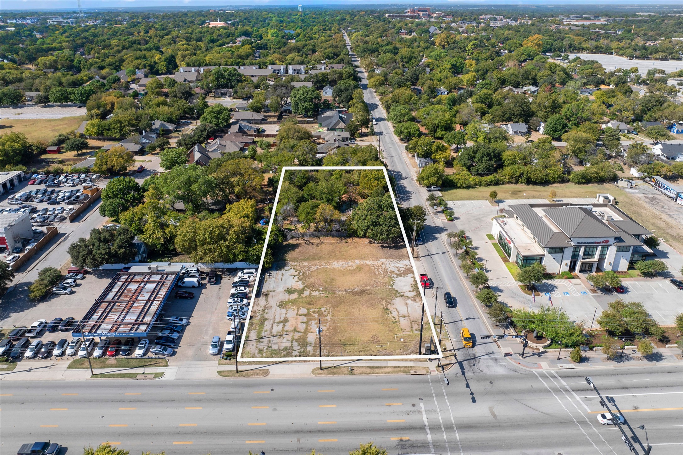 706 E Rogers Street Arlington TX 76011