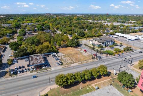706 E Rogers Street Arlington TX 76011