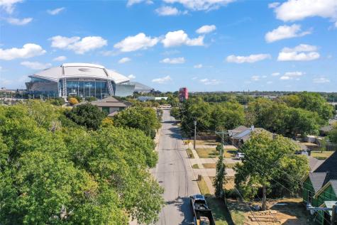 706 E Rogers Street Arlington TX 76011