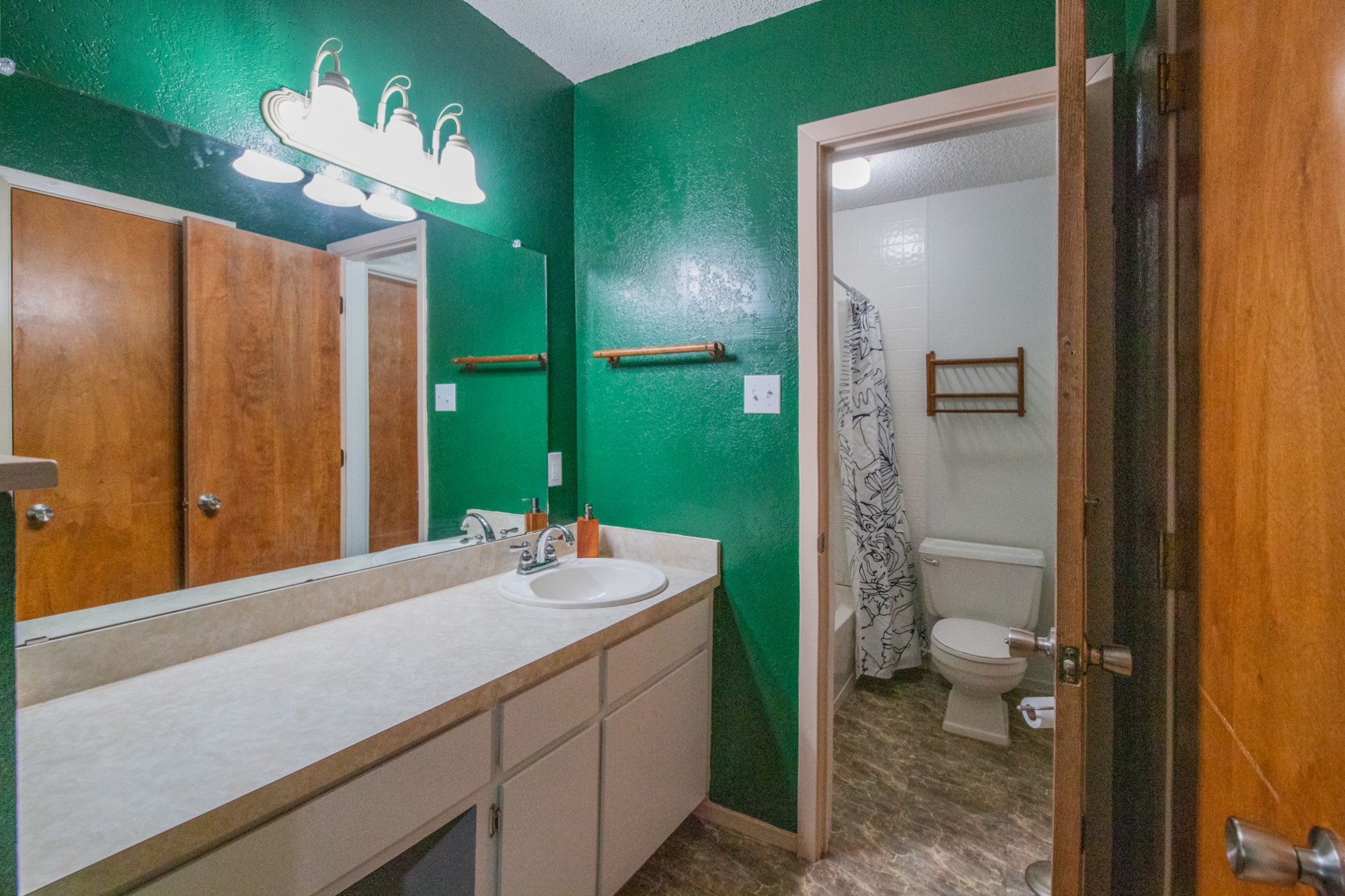 1020 Rosebud Drive Azle TX 76020