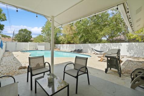 742 Austrian Road Grand Prairie TX 75050