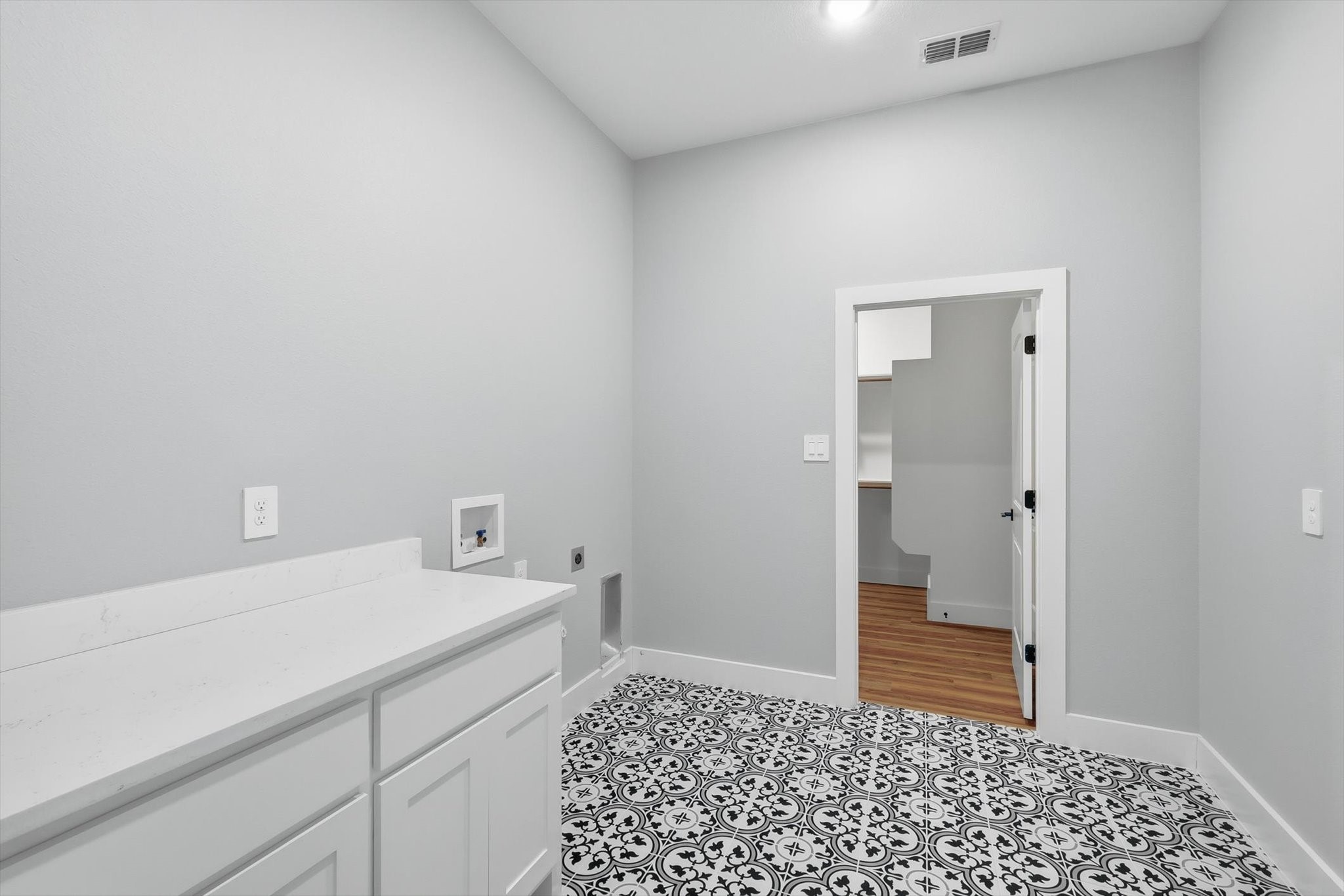 420 Zonaverde Court Poolville TX 76487