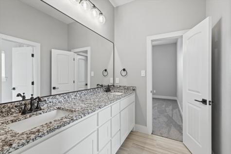 420 Zonaverde Court Poolville TX 76487