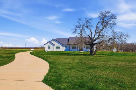420 Zonaverde Court Poolville TX 76487