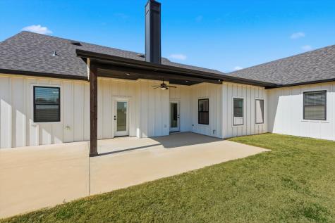 420 Zonaverde Court Poolville TX 76487
