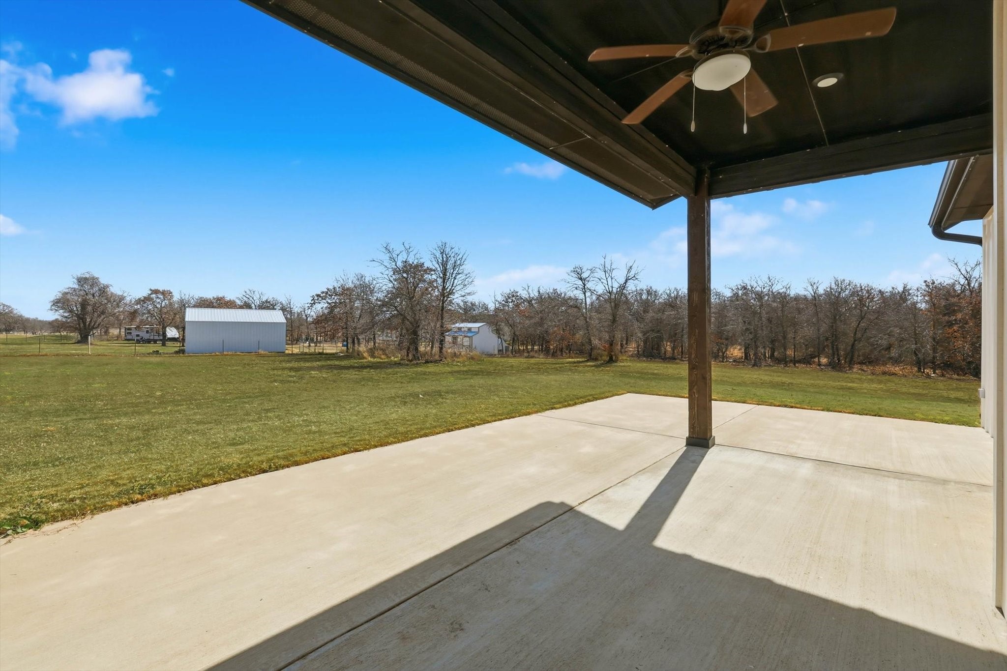 420 Zonaverde Court Poolville TX 76487