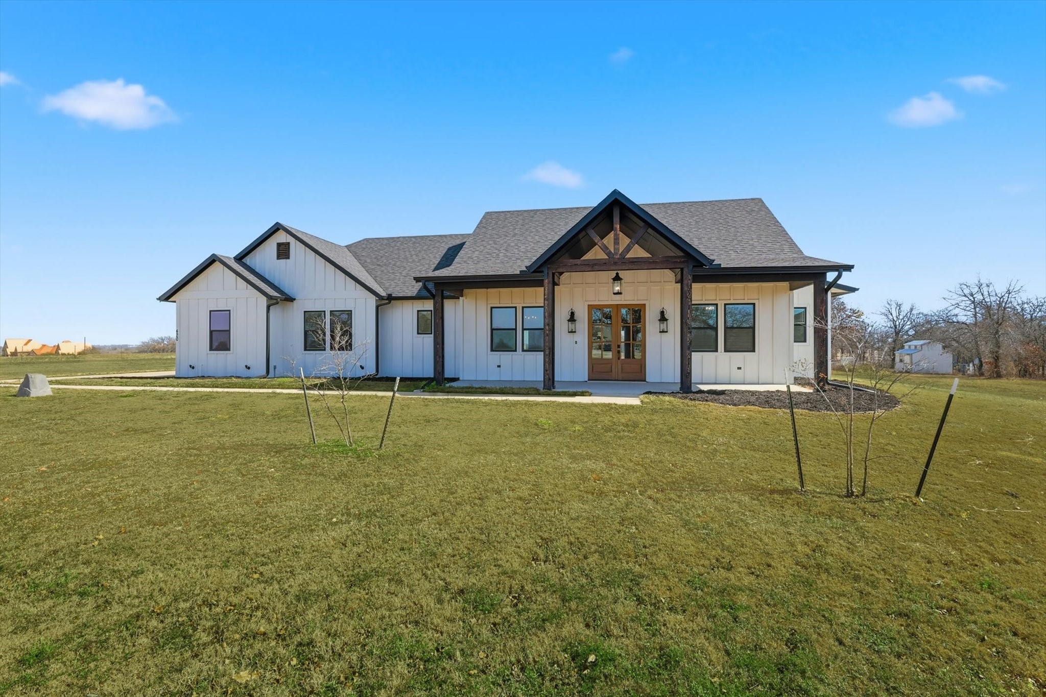 420 Zonaverde Court Poolville TX 76487