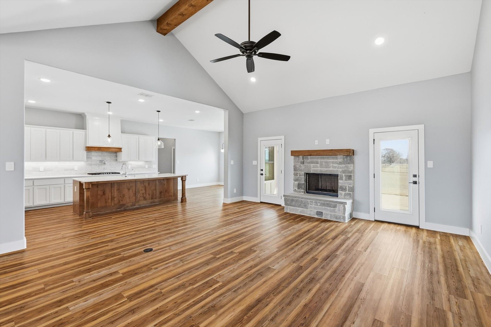 420 Zonaverde Court Poolville TX 76487