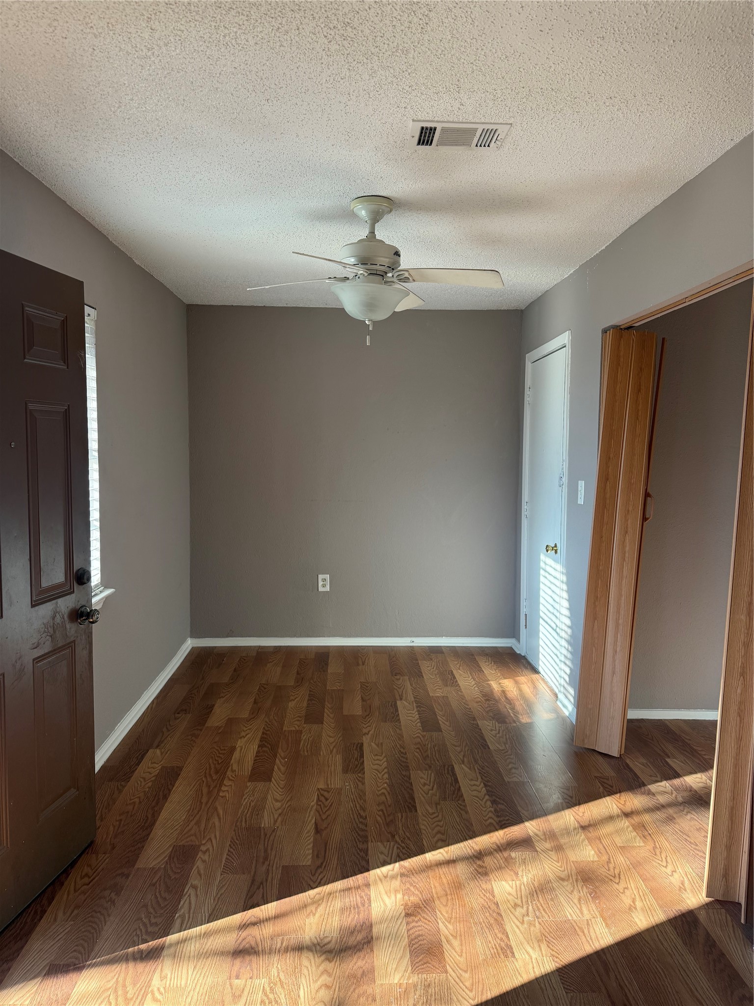 518 Calvin Drive Garland TX 75041