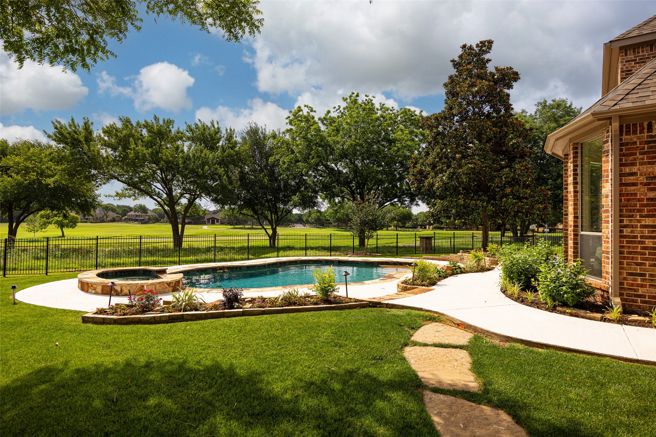1505 Woodhaven Drive Mckinney TX 75072
