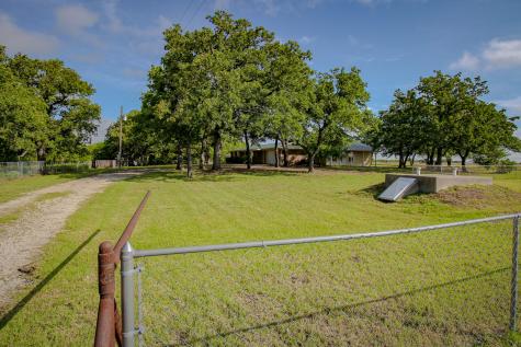 Tbd Crooked Creek Road Bowie TX 76230