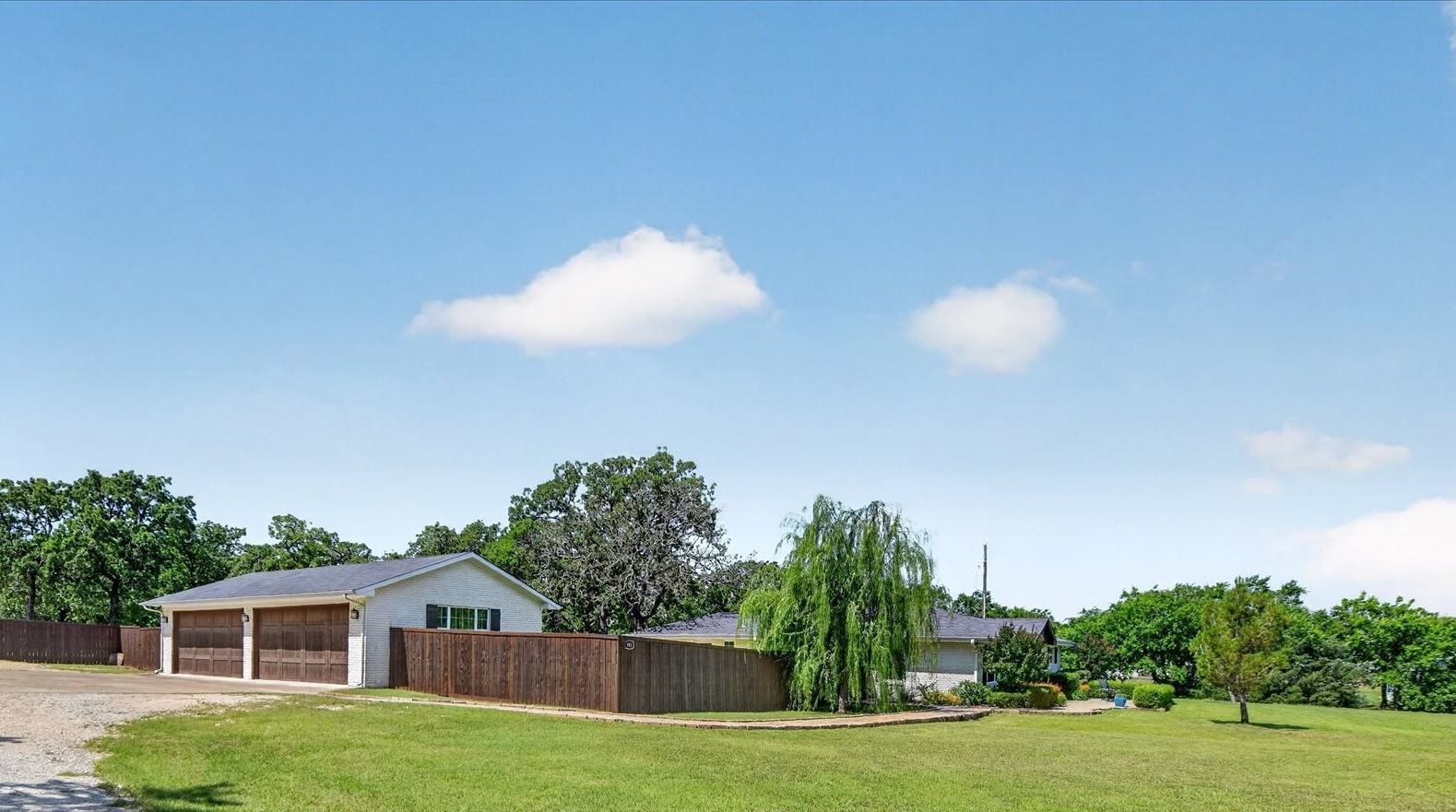 904 Frenchtown Road Argyle TX 76226