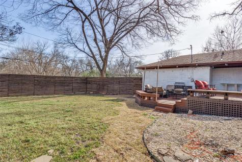 8206 San Cristobal Drive Dallas TX 75218