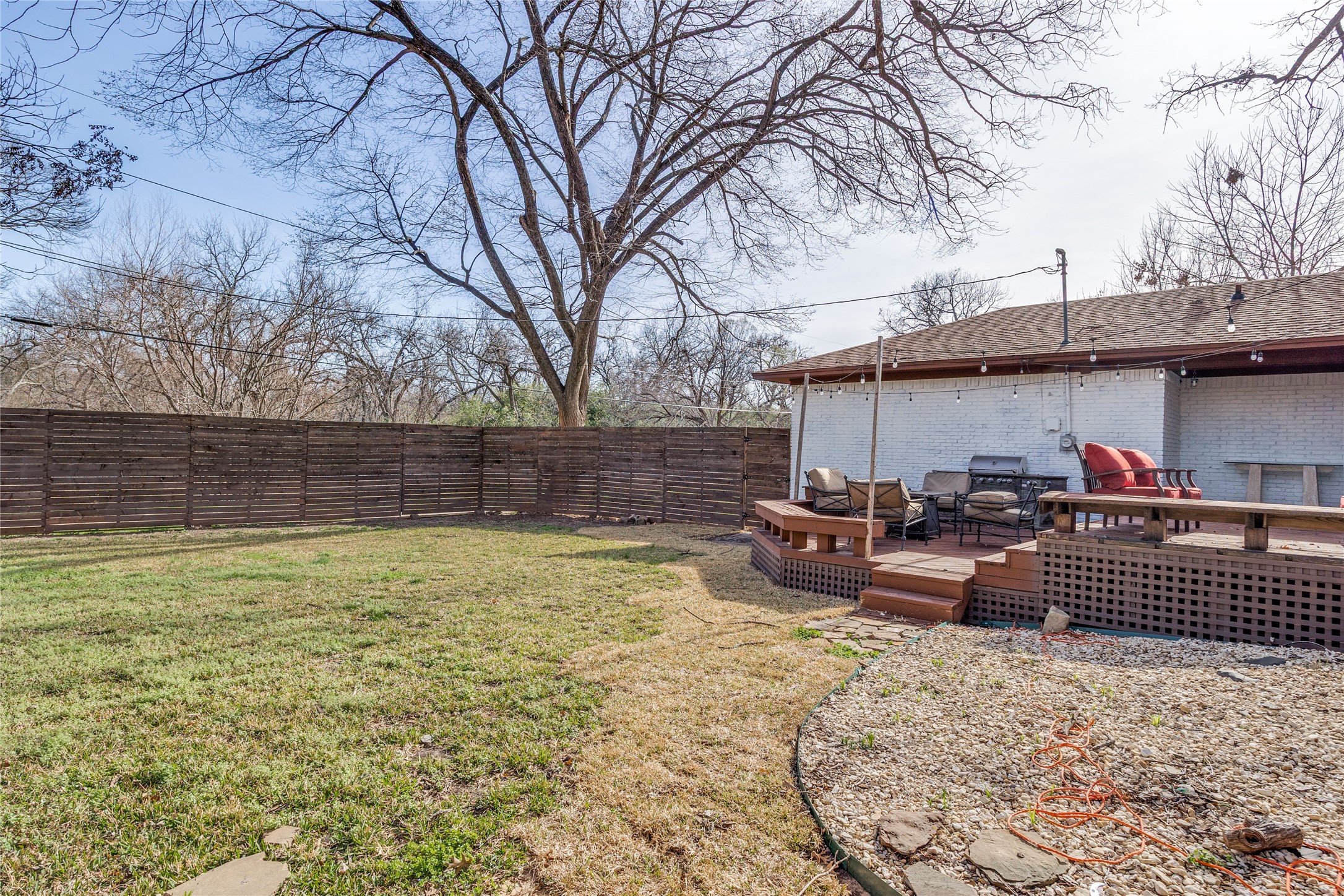 8206 San Cristobal Drive Dallas TX 75218