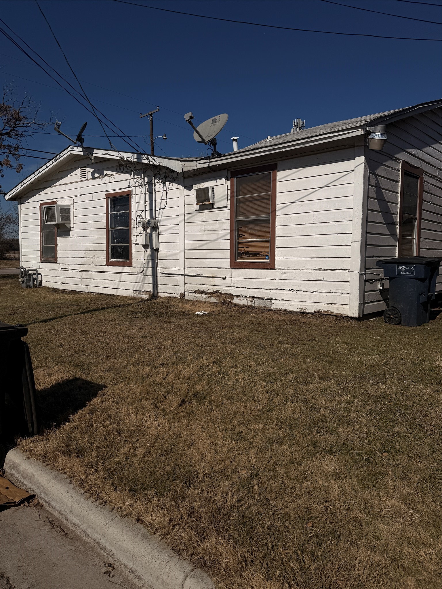 2819 Village Creek Road Fort Worth TX 76105