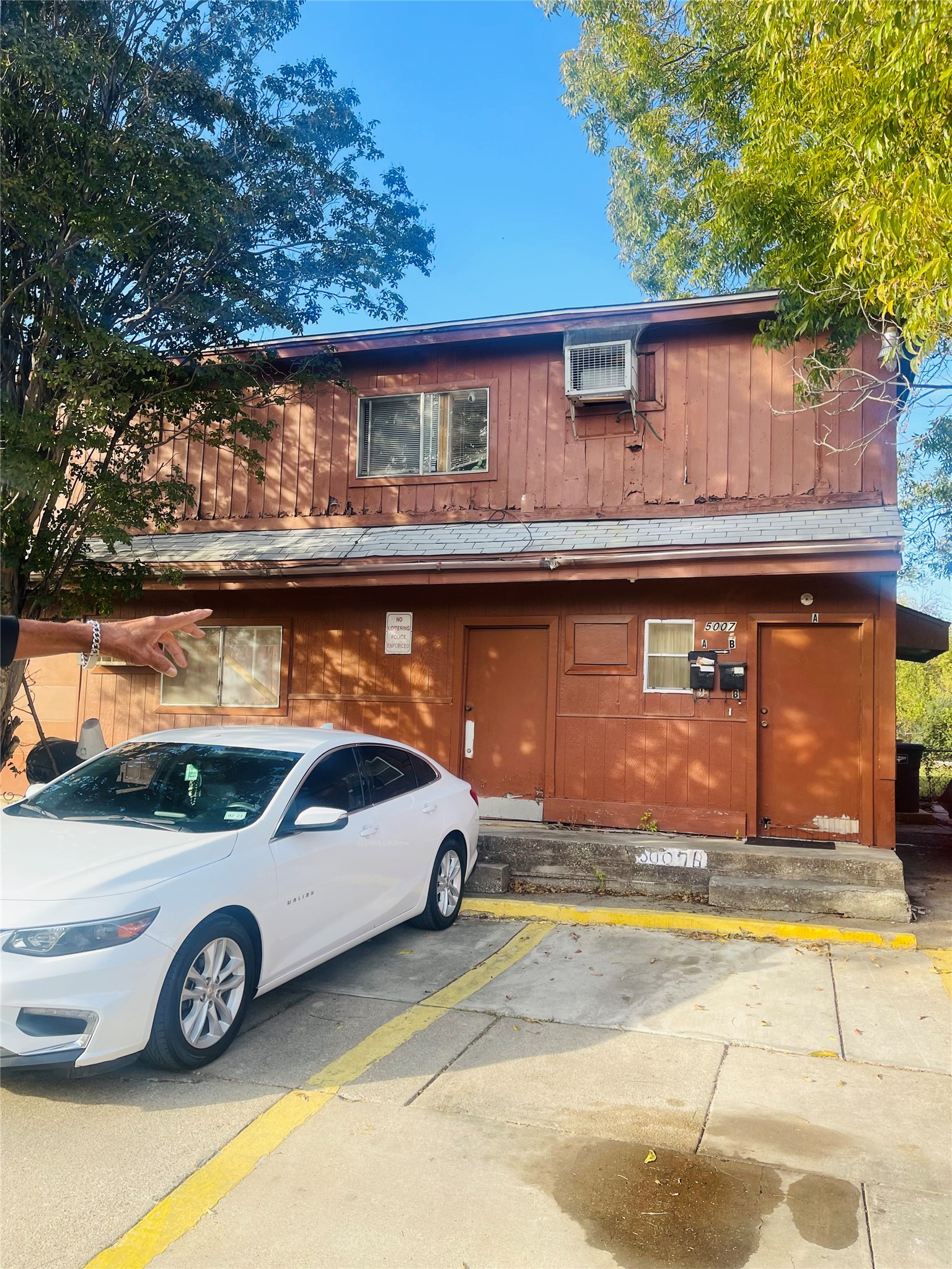 2819 Village Creek Road Fort Worth TX 76105