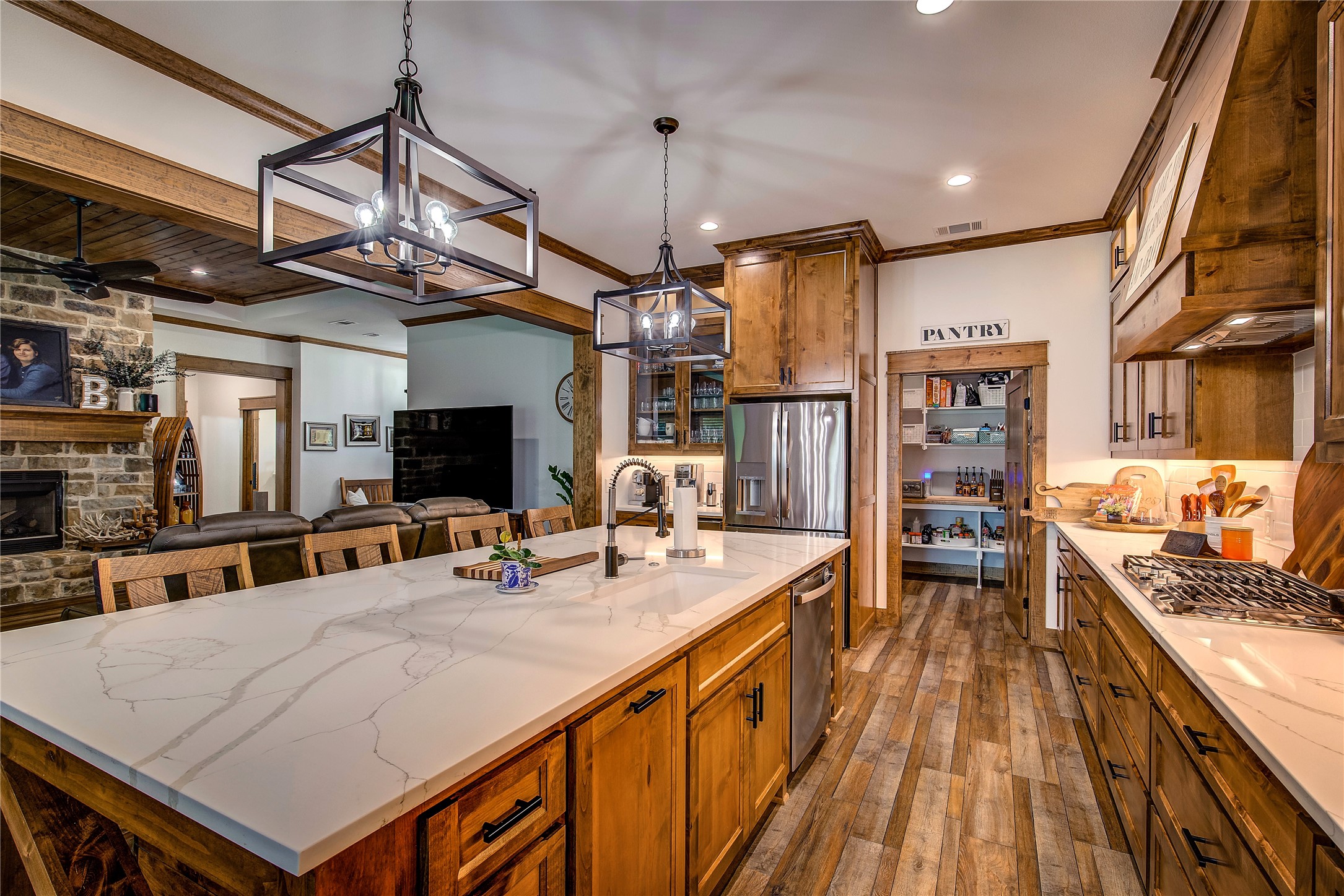 128 Rs County Road 3390 Emory TX 75440