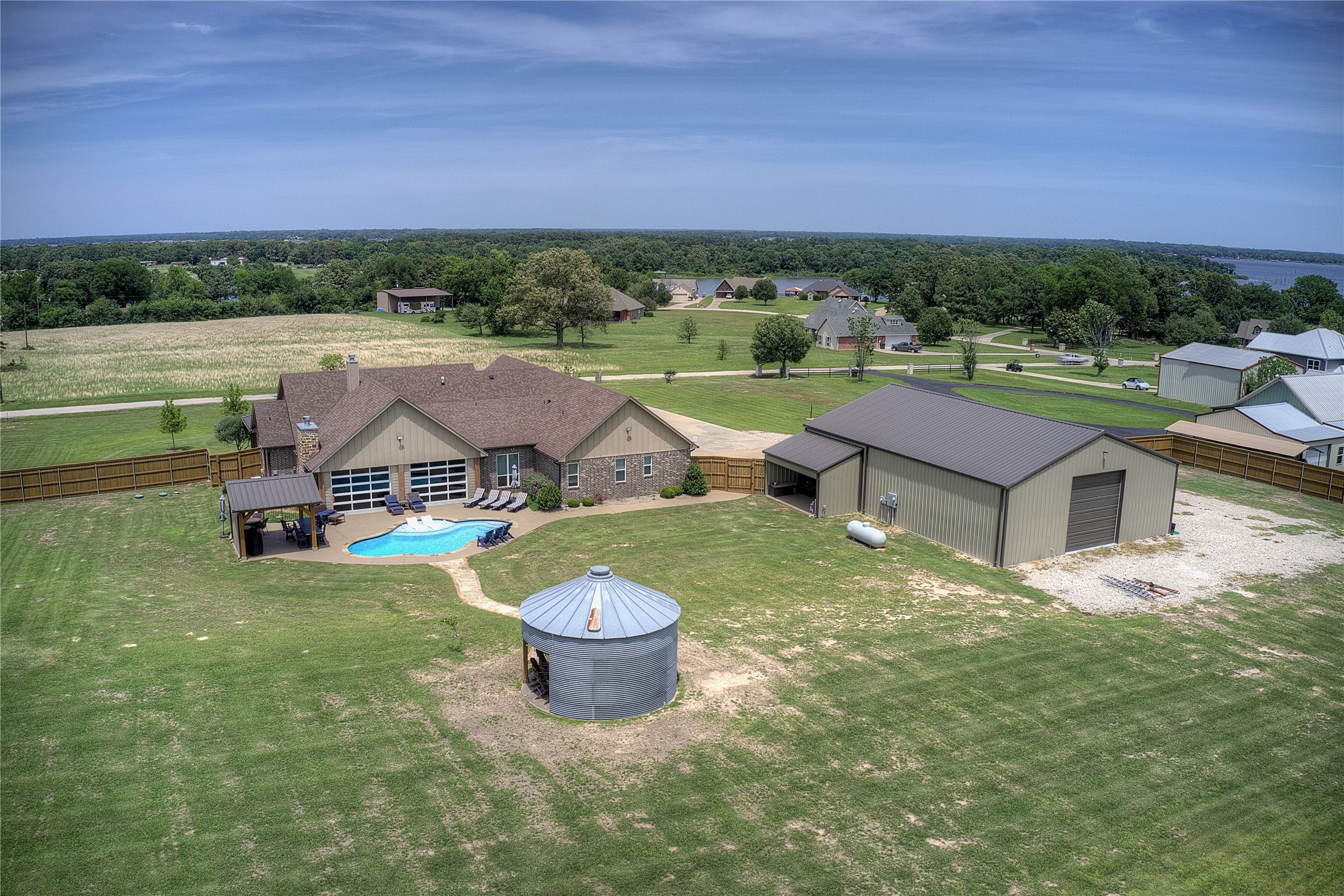128 Rs County Road 3390 Emory TX 75440
