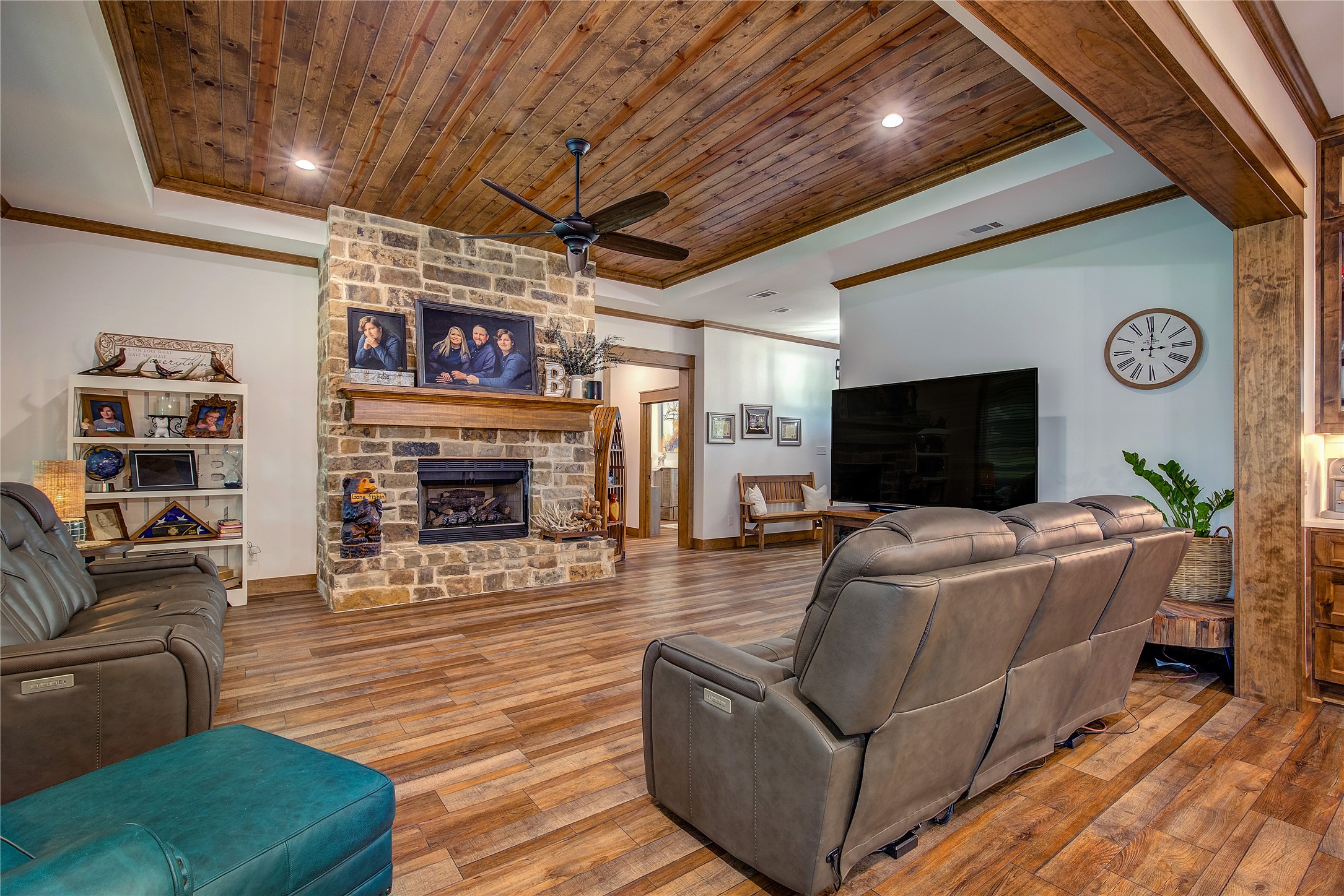128 Rs County Road 3390 Emory TX 75440