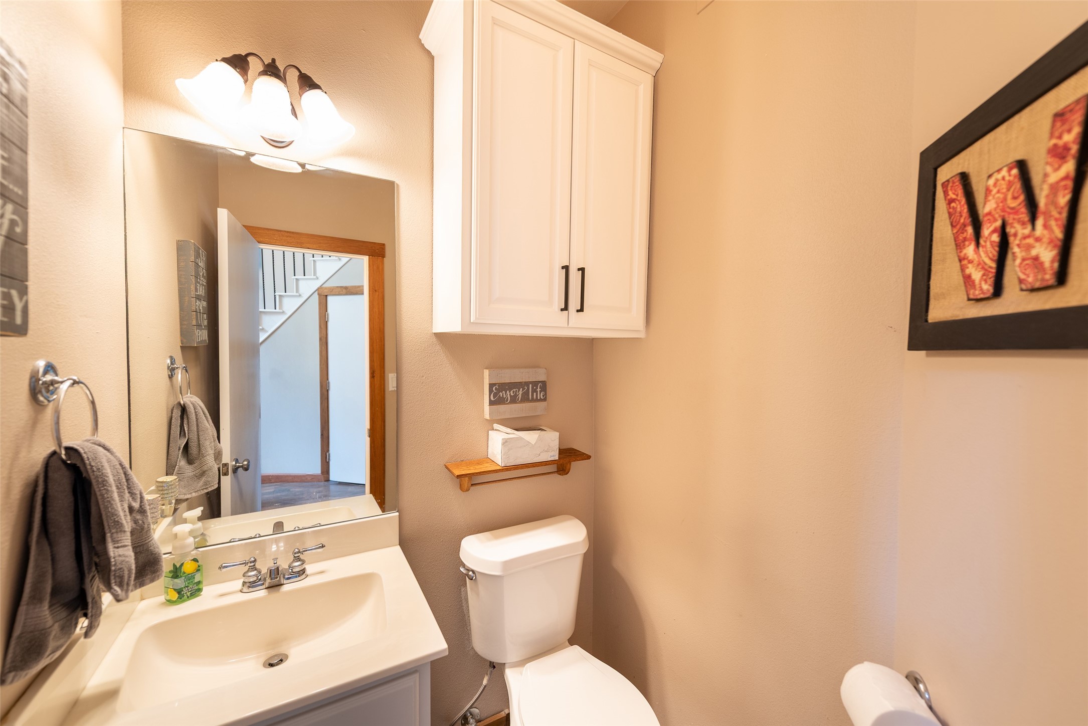 233 E El Dorado Drive Scroggins TX 75480