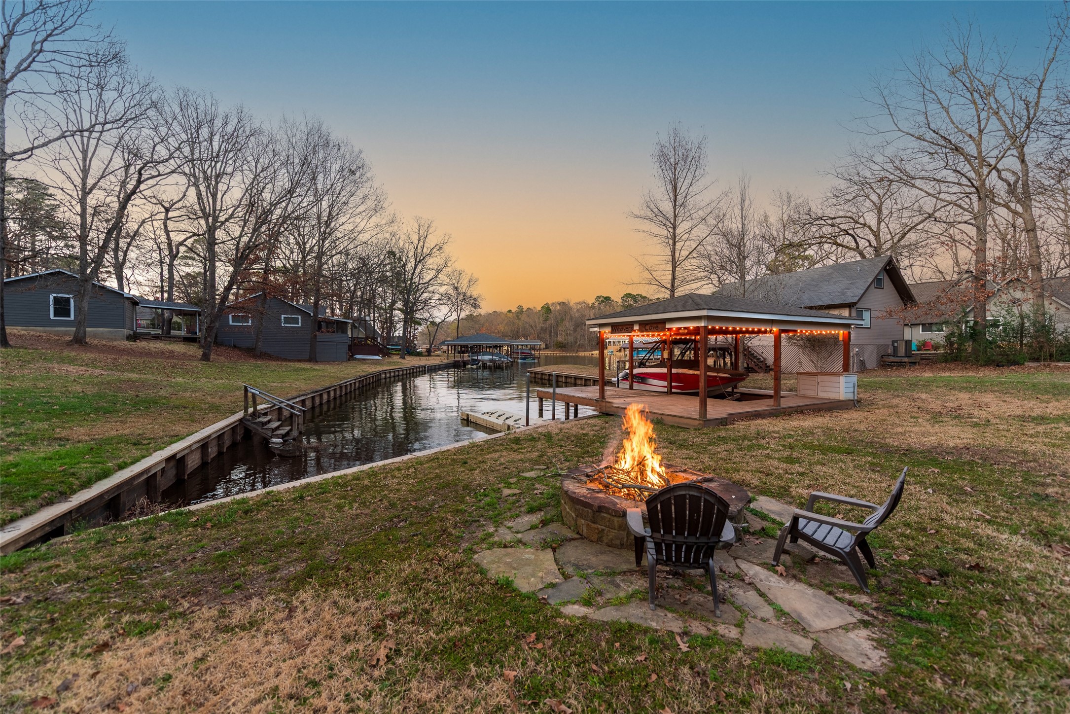 233 E El Dorado Drive Scroggins TX 75480