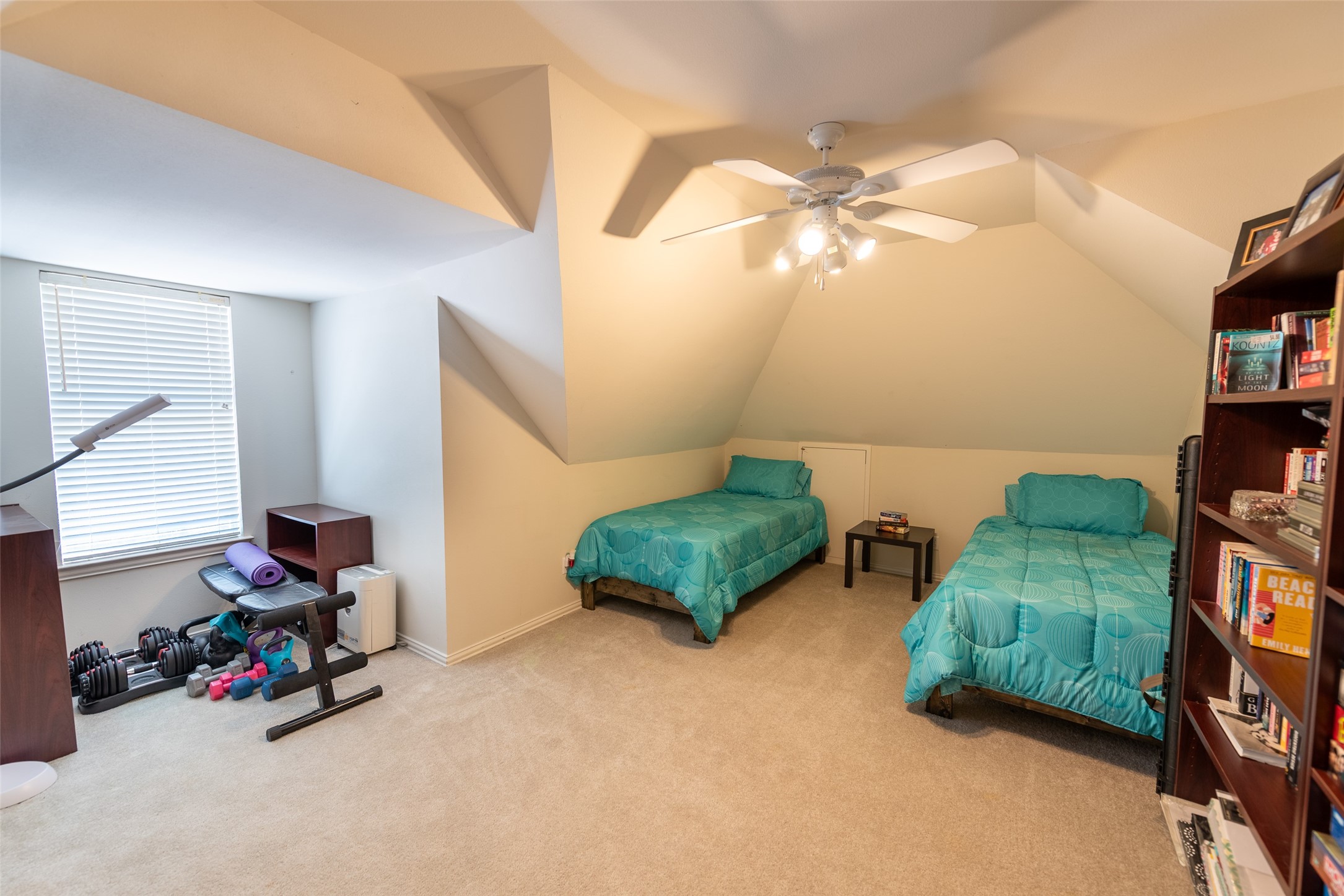 233 E El Dorado Drive Scroggins TX 75480