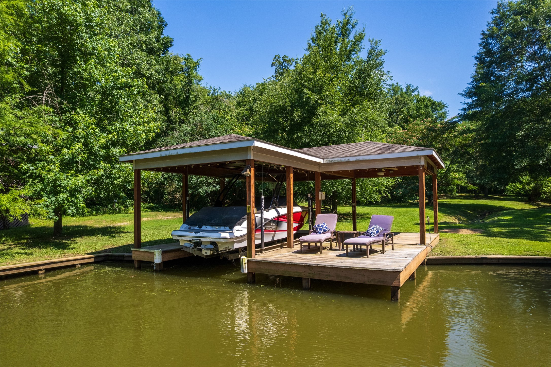 233 E El Dorado Drive Scroggins TX 75480
