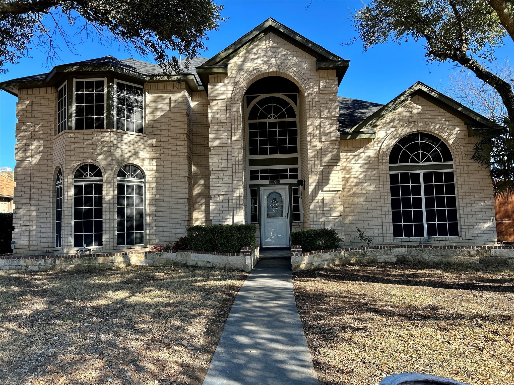 1121 Devonshire Drive Desoto TX 75115