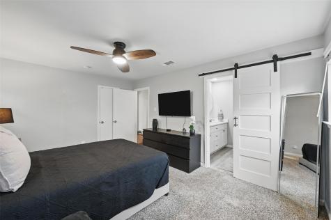 2108 Stonegate Drive N Bedford TX 76021
