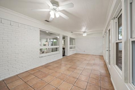 2817 Downing Court Bedford TX 76021