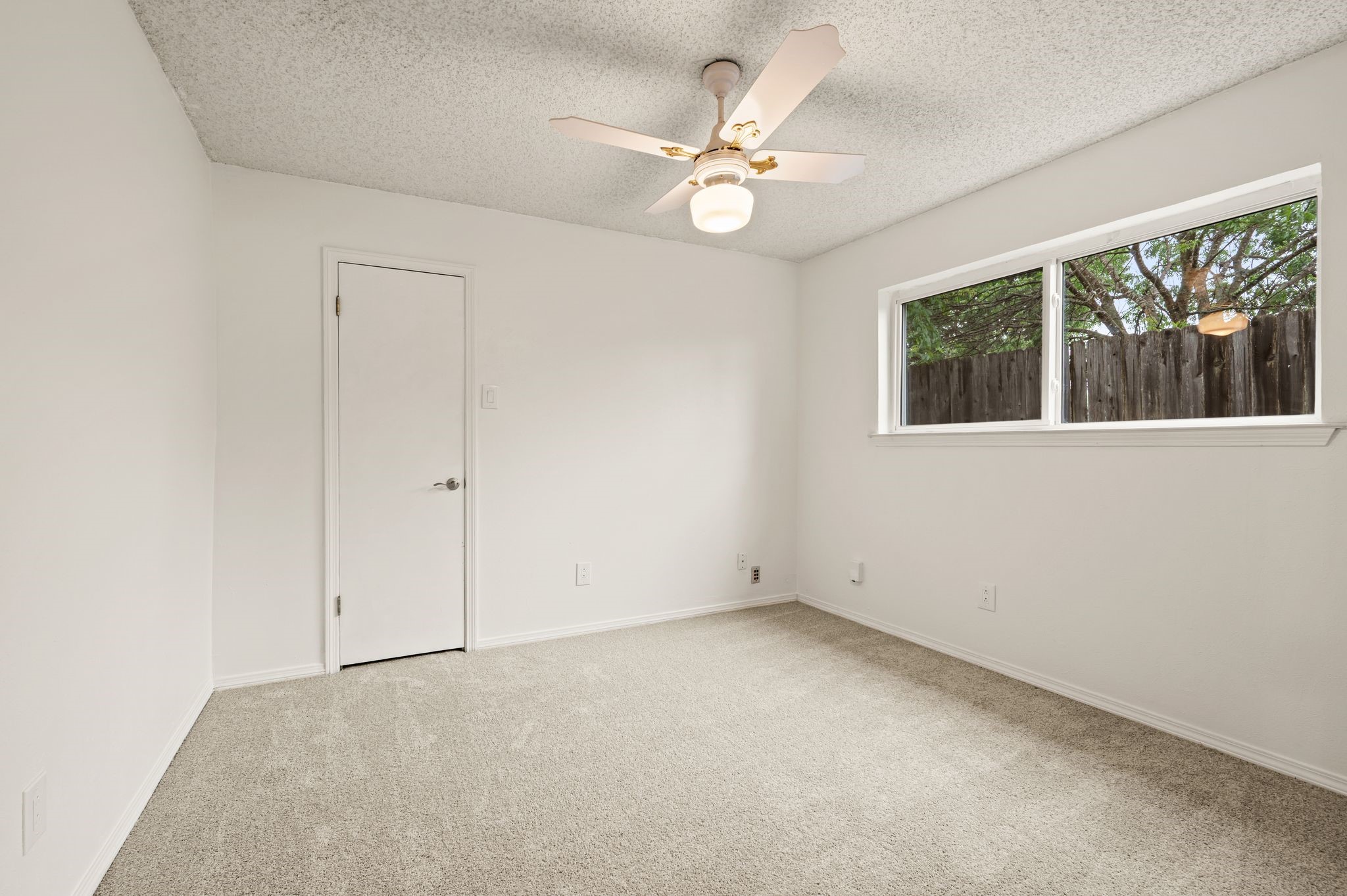 2817 Downing Court Bedford TX 76021