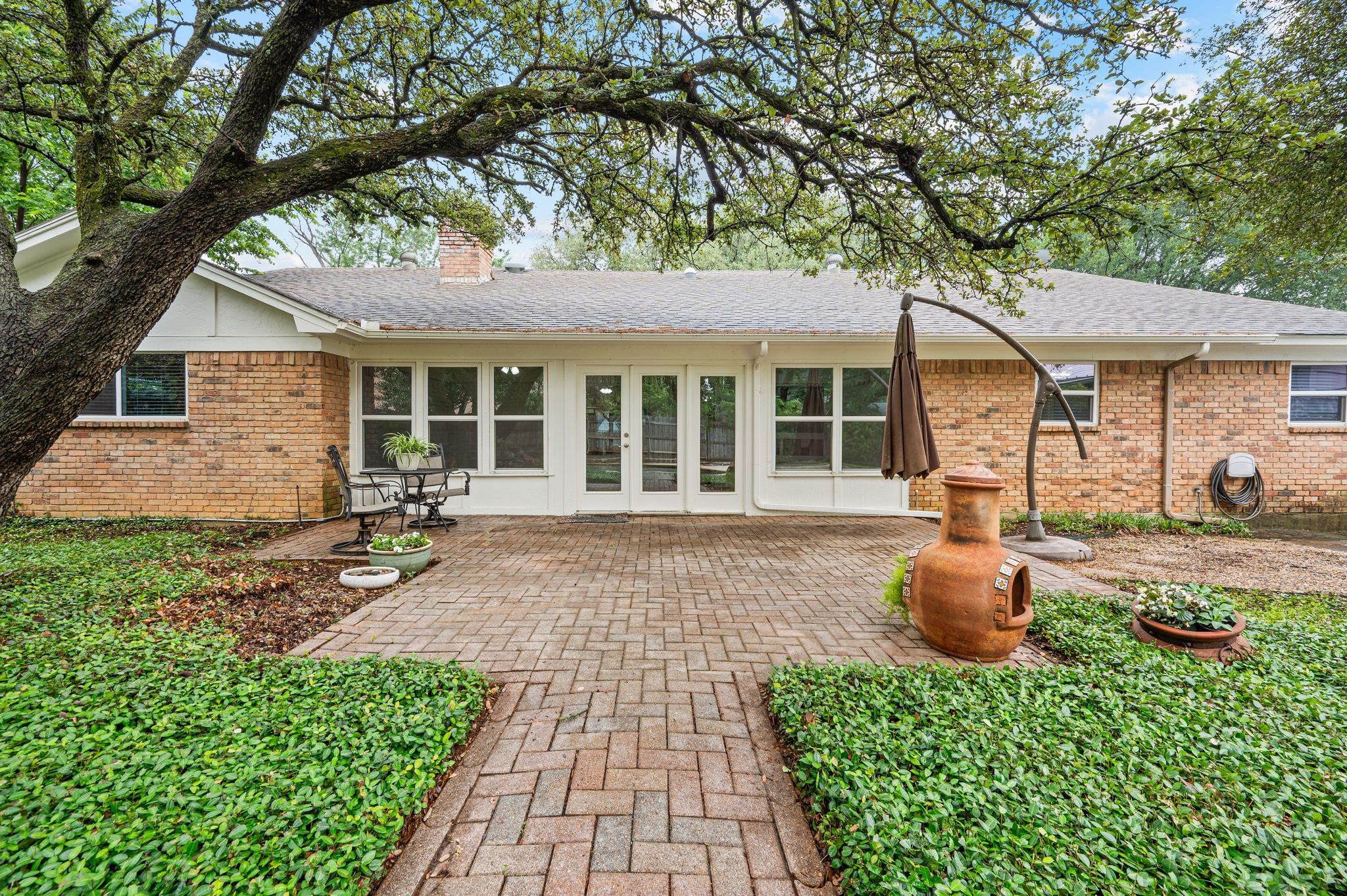 2817 Downing Court Bedford TX 76021