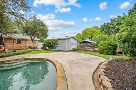 2817 Downing Court Bedford TX 76021