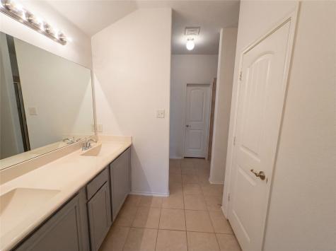 2553 Cumberland Trail Balch Springs TX 75181