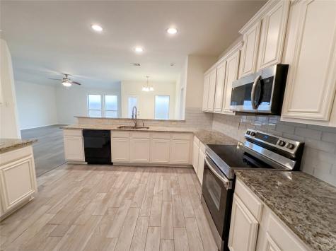 2553 Cumberland Trail Balch Springs TX 75181