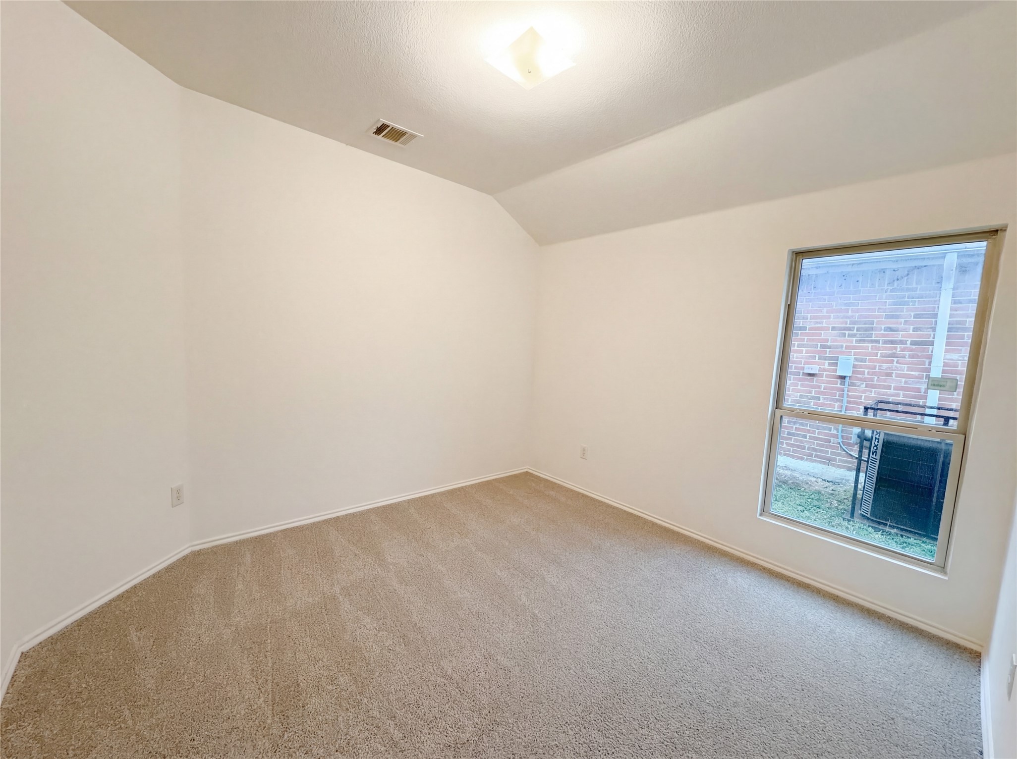 2553 Cumberland Trail Balch Springs TX 75181