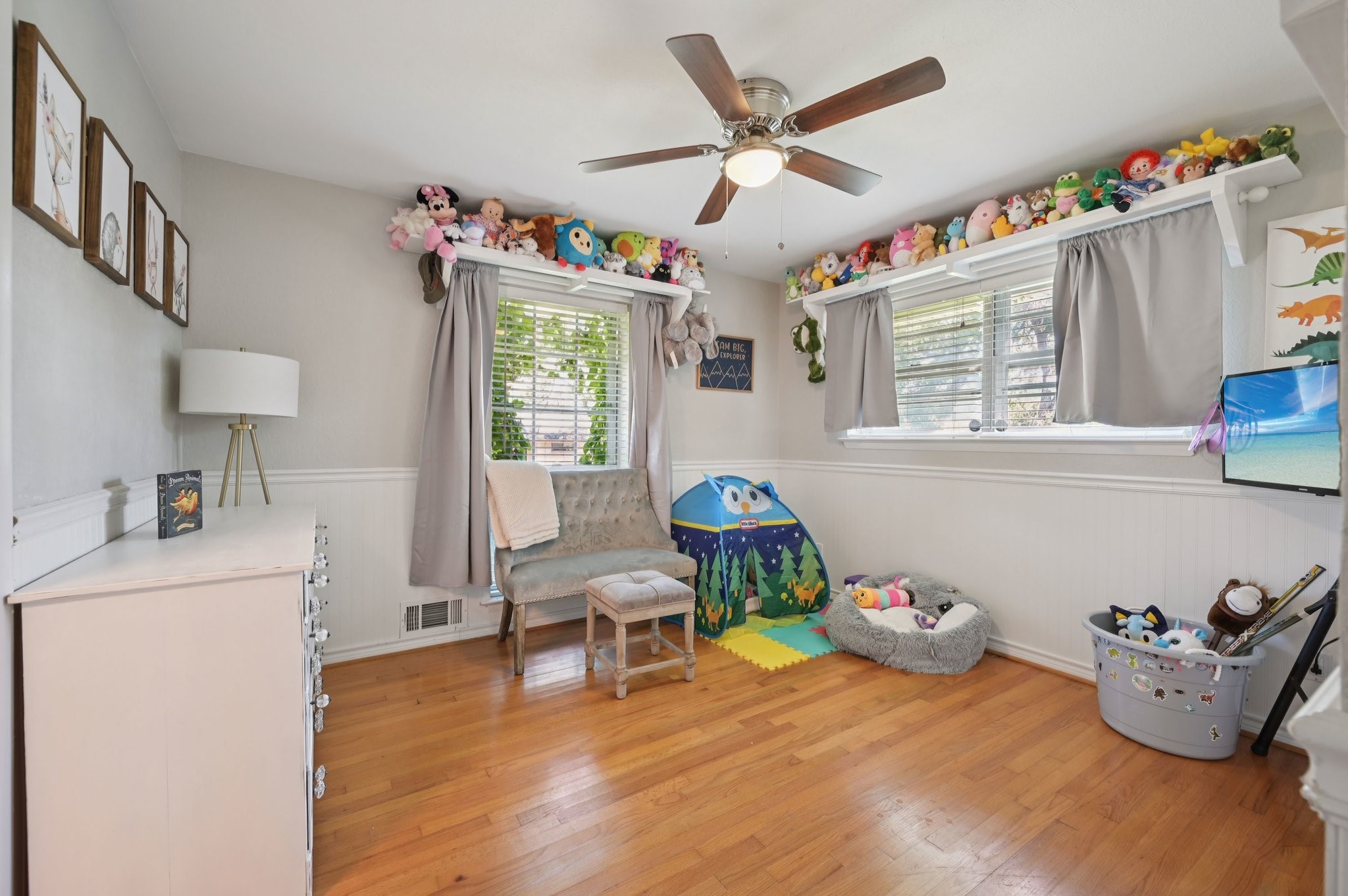 1022 Bardfield Avenue Garland TX 75041