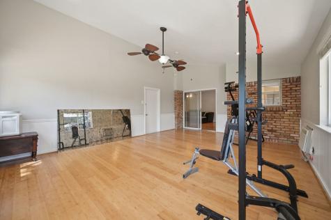 1022 Bardfield Avenue Garland TX 75041