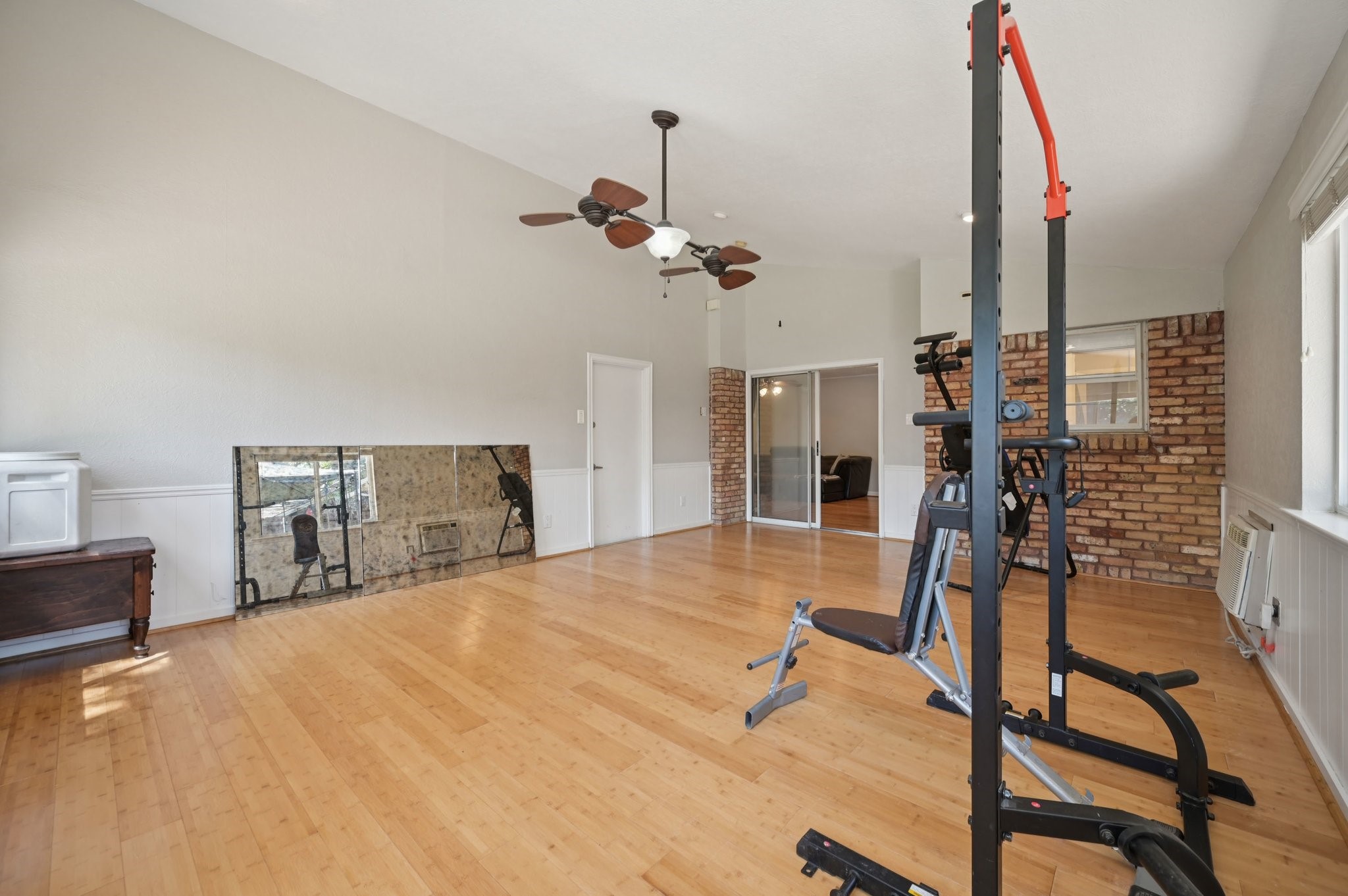 1022 Bardfield Avenue Garland TX 75041