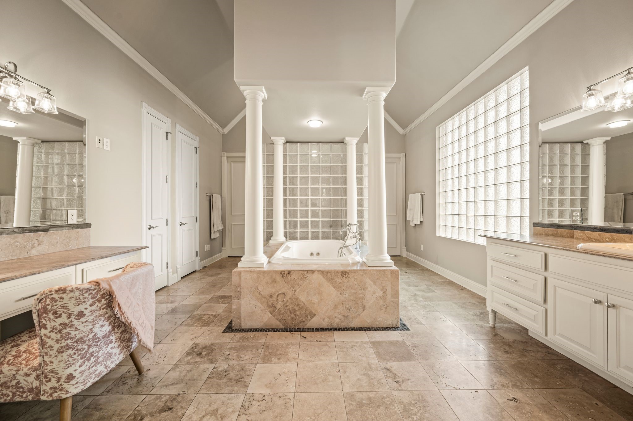 811 Longhorn Hollow Southlake TX 76092