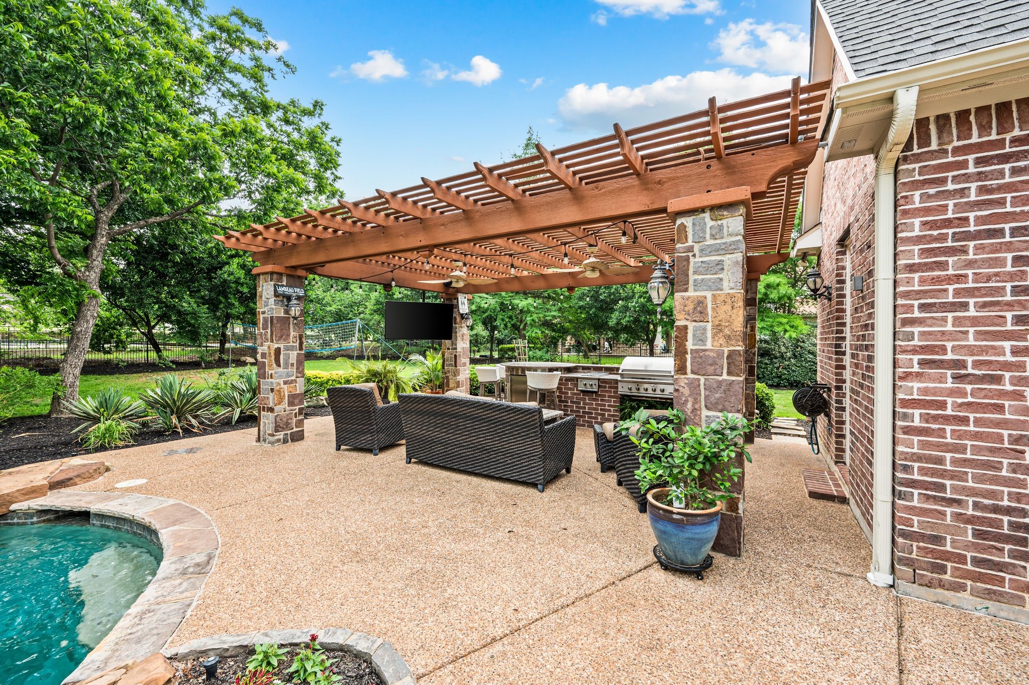 811 Longhorn Hollow Southlake TX 76092