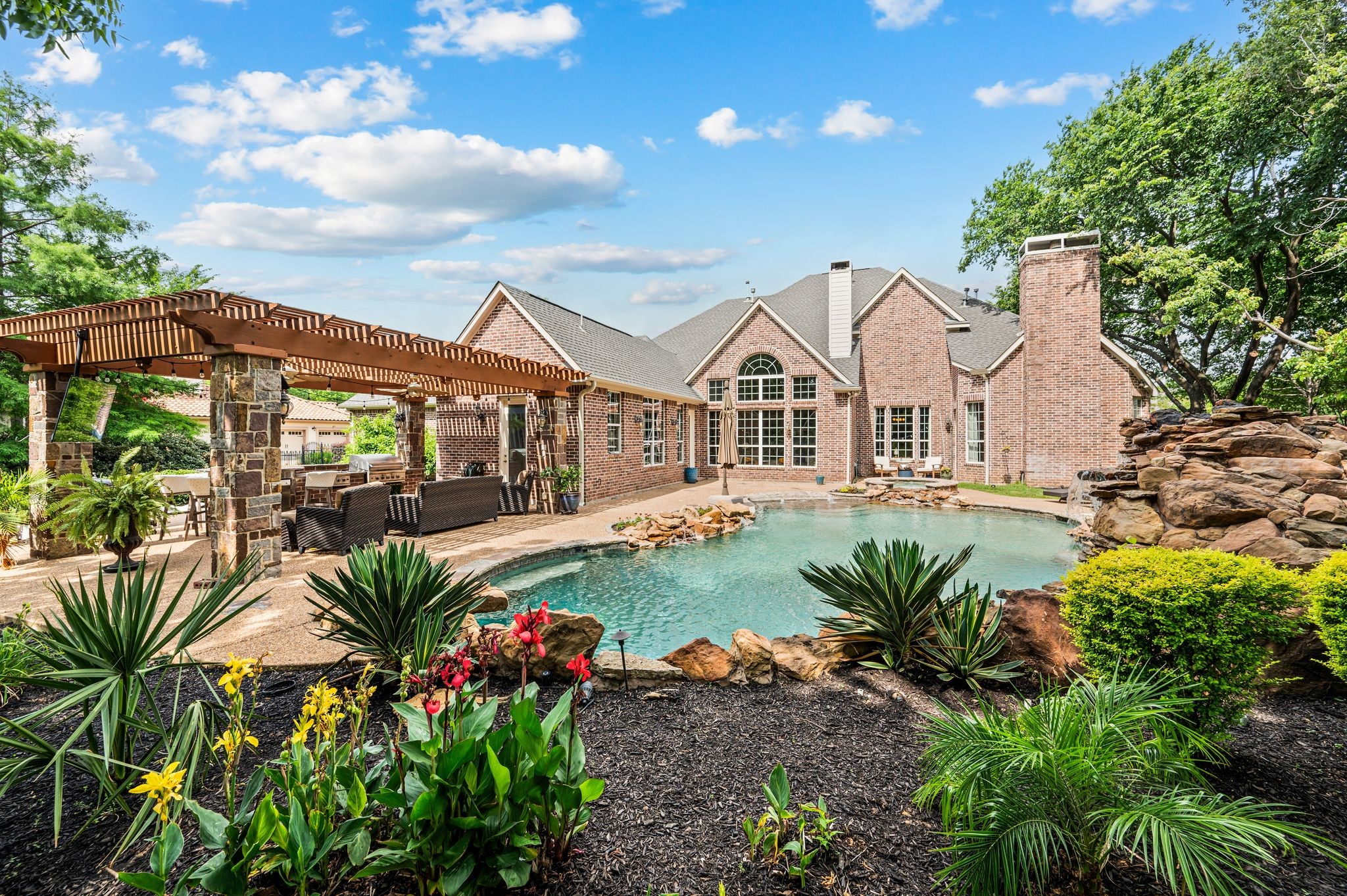 811 Longhorn Hollow Southlake TX 76092